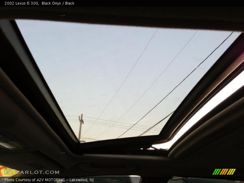 Black Onyx / Black 2002 Lexus IS 300