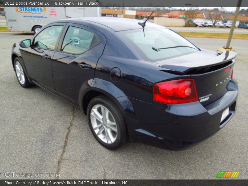 Blackberry Pearl / Black 2012 Dodge Avenger SXT