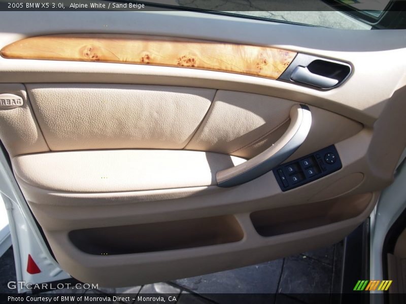 Alpine White / Sand Beige 2005 BMW X5 3.0i