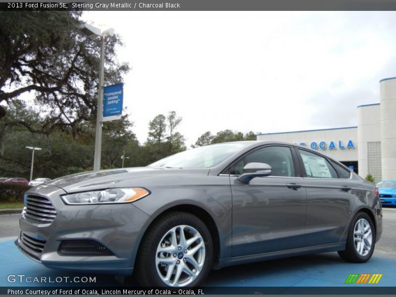 Sterling Gray Metallic / Charcoal Black 2013 Ford Fusion SE