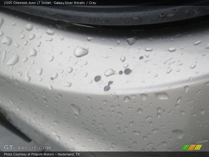 Galaxy Silver Metallic / Gray 2005 Chevrolet Aveo LT Sedan