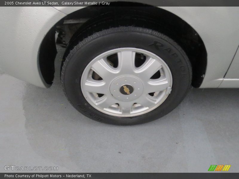Galaxy Silver Metallic / Gray 2005 Chevrolet Aveo LT Sedan