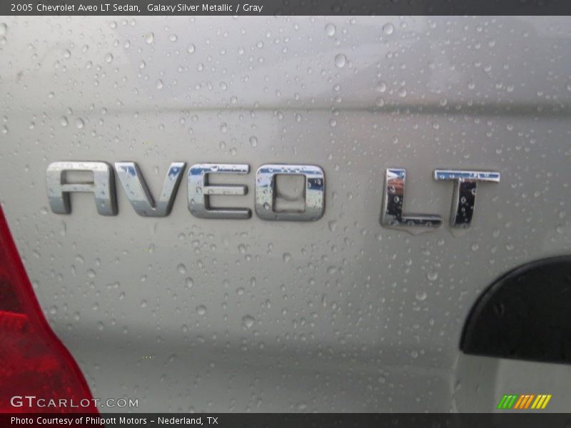Galaxy Silver Metallic / Gray 2005 Chevrolet Aveo LT Sedan