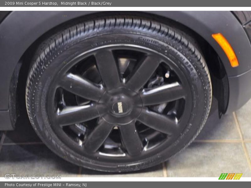 Midnight Black / Black/Grey 2009 Mini Cooper S Hardtop