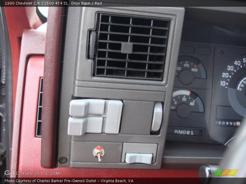Controls of 1990 C/K C1500 454 SS