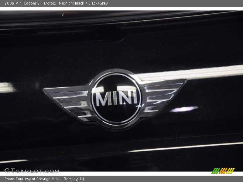 Midnight Black / Black/Grey 2009 Mini Cooper S Hardtop