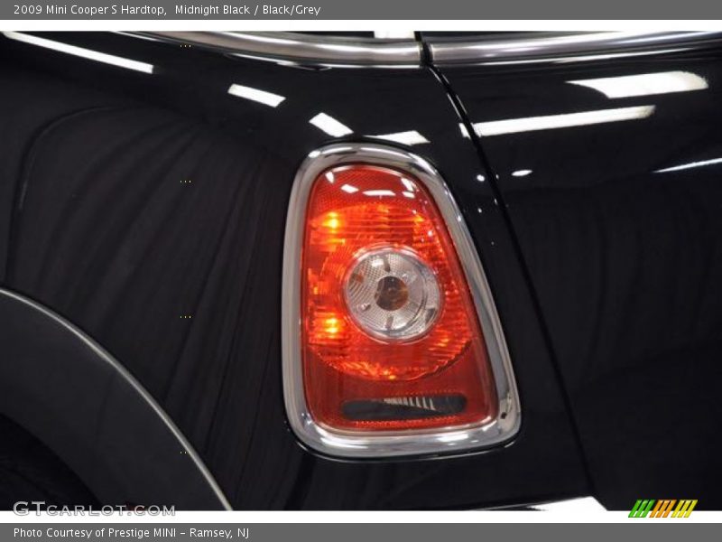 Midnight Black / Black/Grey 2009 Mini Cooper S Hardtop