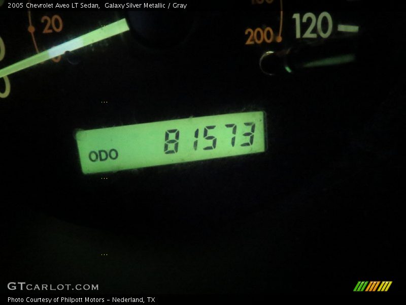 Galaxy Silver Metallic / Gray 2005 Chevrolet Aveo LT Sedan
