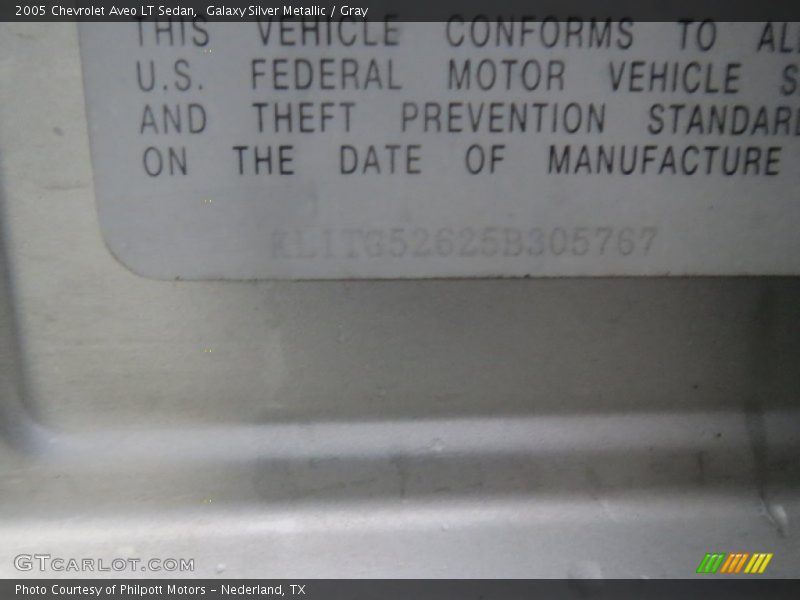 Galaxy Silver Metallic / Gray 2005 Chevrolet Aveo LT Sedan