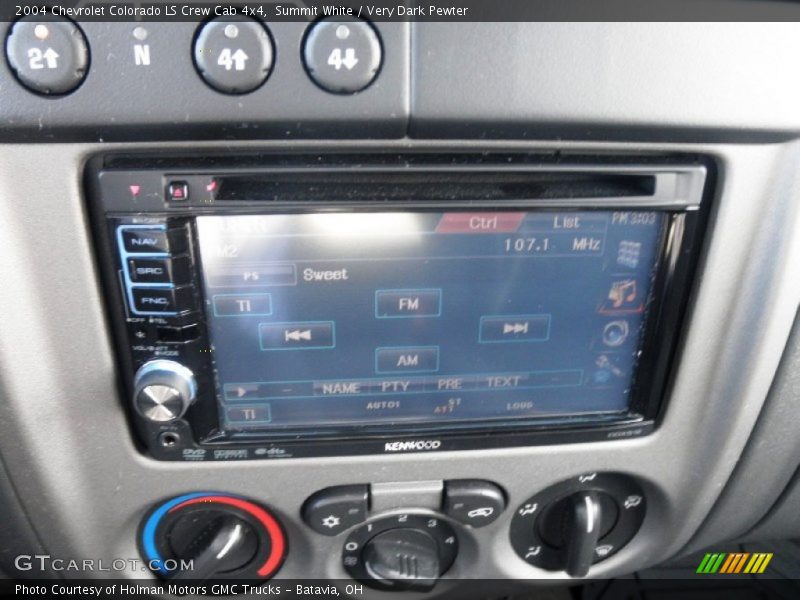 Summit White / Very Dark Pewter 2004 Chevrolet Colorado LS Crew Cab 4x4