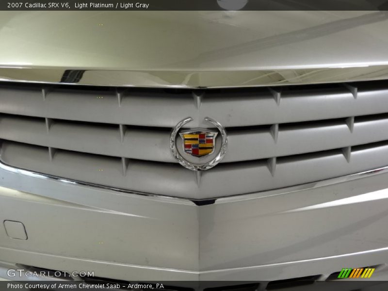 Light Platinum / Light Gray 2007 Cadillac SRX V6