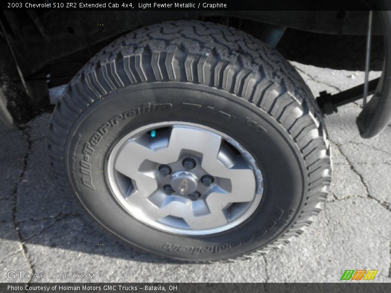 Light Pewter Metallic / Graphite 2003 Chevrolet S10 ZR2 Extended Cab 4x4