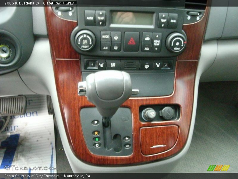 Claret Red / Gray 2006 Kia Sedona LX