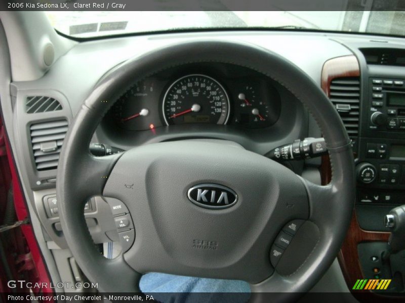 Claret Red / Gray 2006 Kia Sedona LX