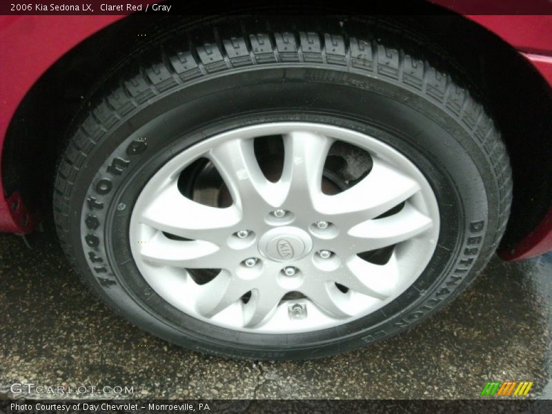 Claret Red / Gray 2006 Kia Sedona LX