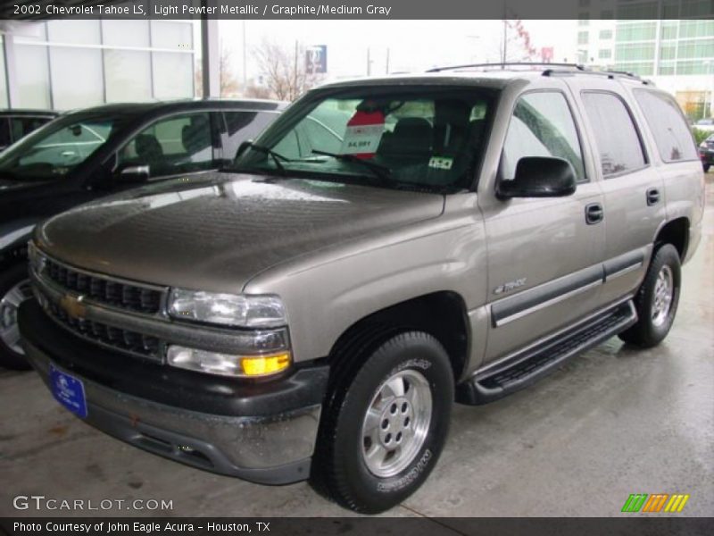 Light Pewter Metallic / Graphite/Medium Gray 2002 Chevrolet Tahoe LS