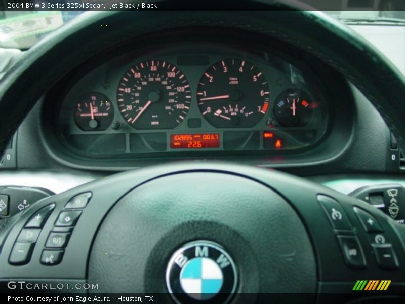 Jet Black / Black 2004 BMW 3 Series 325xi Sedan