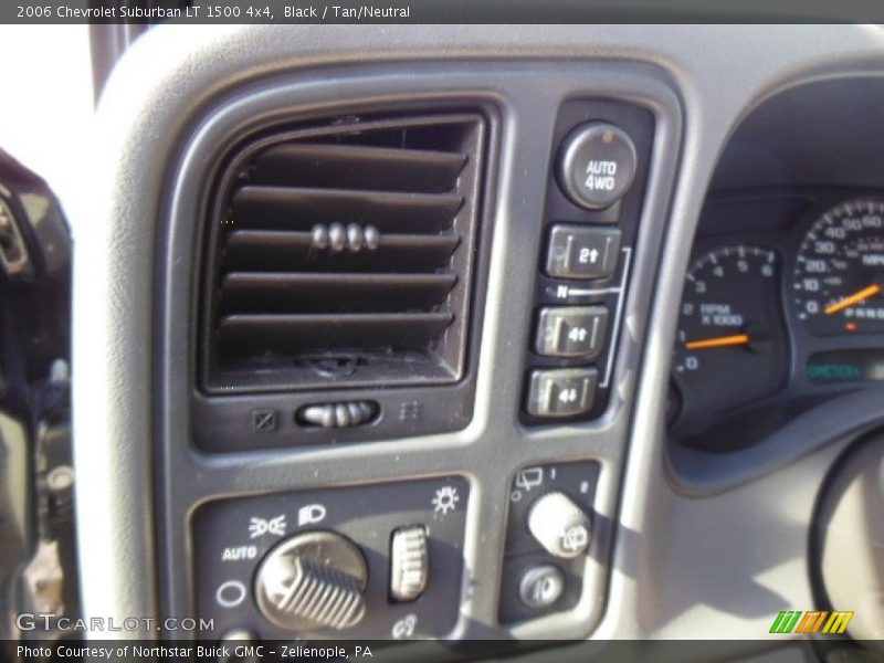 Black / Tan/Neutral 2006 Chevrolet Suburban LT 1500 4x4