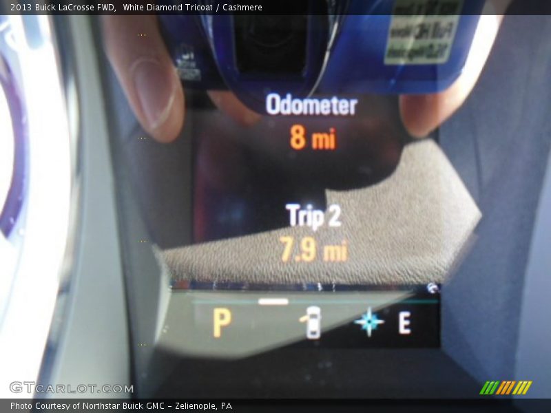 White Diamond Tricoat / Cashmere 2013 Buick LaCrosse FWD