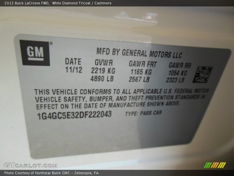 White Diamond Tricoat / Cashmere 2013 Buick LaCrosse FWD