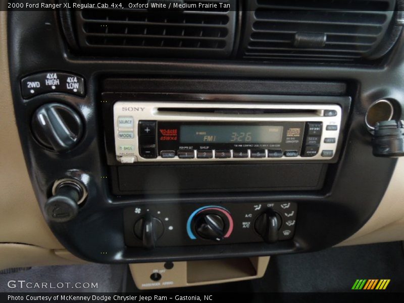 Oxford White / Medium Prairie Tan 2000 Ford Ranger XL Regular Cab 4x4