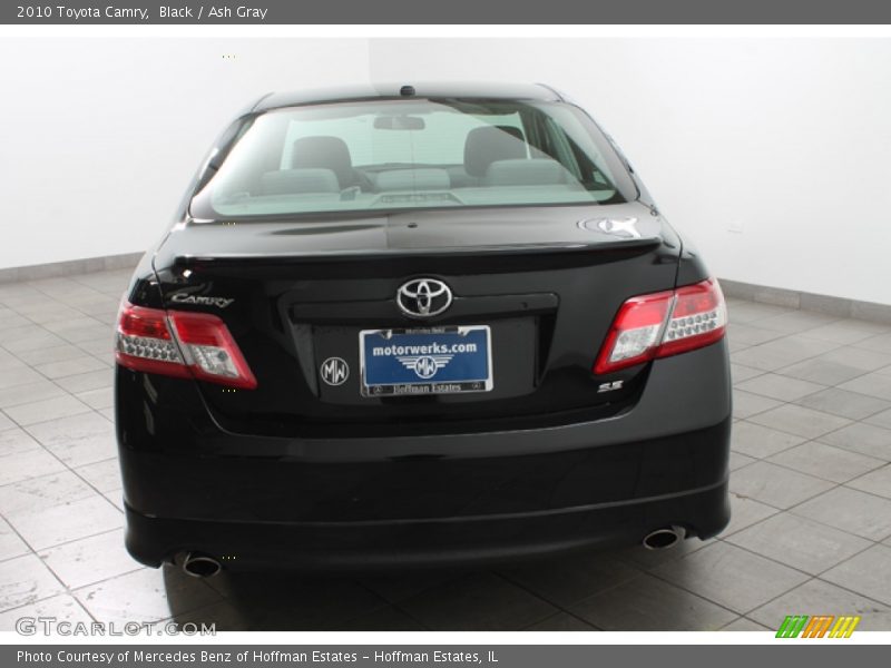 Black / Ash Gray 2010 Toyota Camry