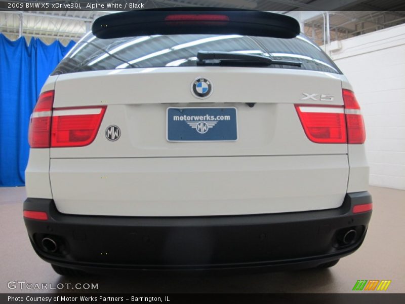 Alpine White / Black 2009 BMW X5 xDrive30i
