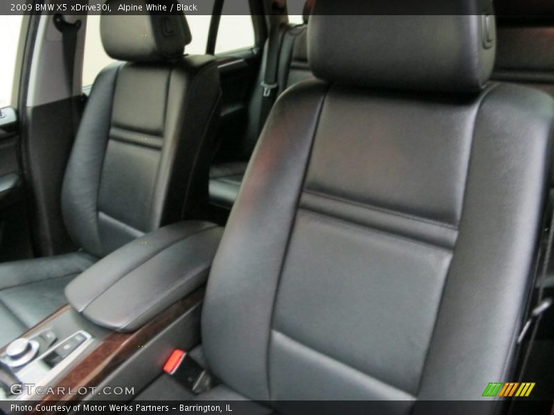 Alpine White / Black 2009 BMW X5 xDrive30i