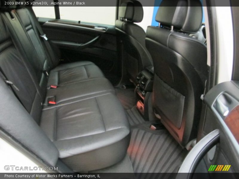 Alpine White / Black 2009 BMW X5 xDrive30i