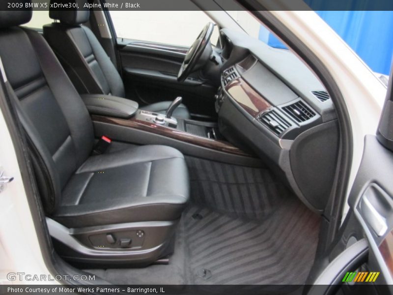 Alpine White / Black 2009 BMW X5 xDrive30i