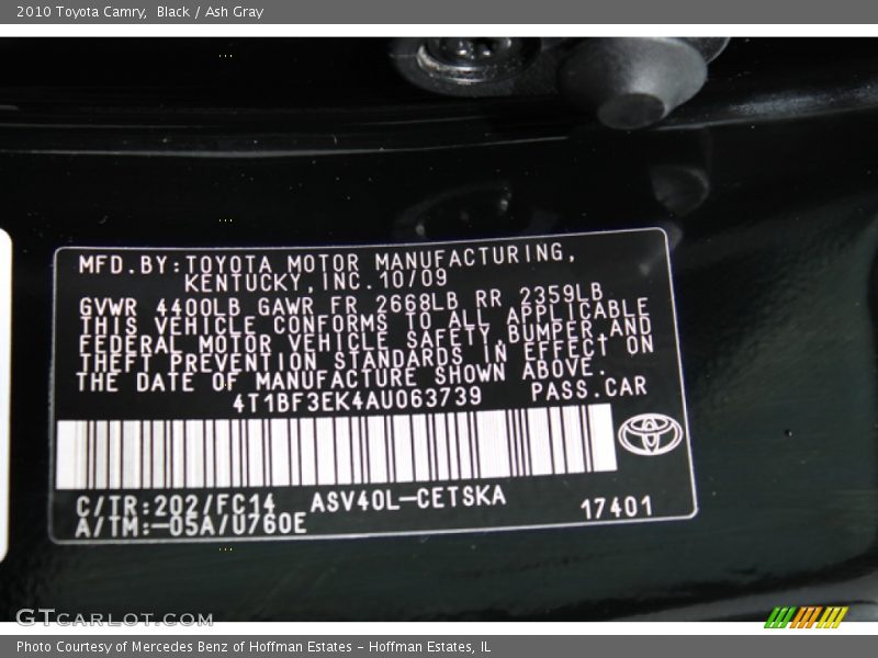Black / Ash Gray 2010 Toyota Camry