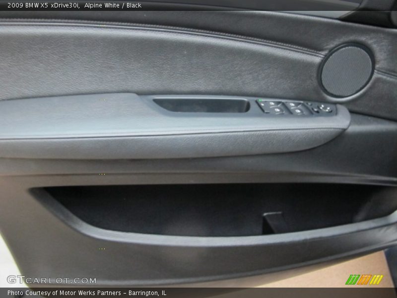 Alpine White / Black 2009 BMW X5 xDrive30i