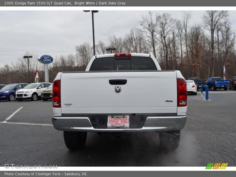 Bright White / Dark Slate Gray 2005 Dodge Ram 1500 SLT Quad Cab