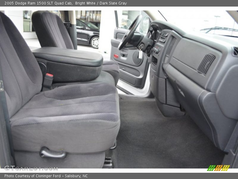 Bright White / Dark Slate Gray 2005 Dodge Ram 1500 SLT Quad Cab