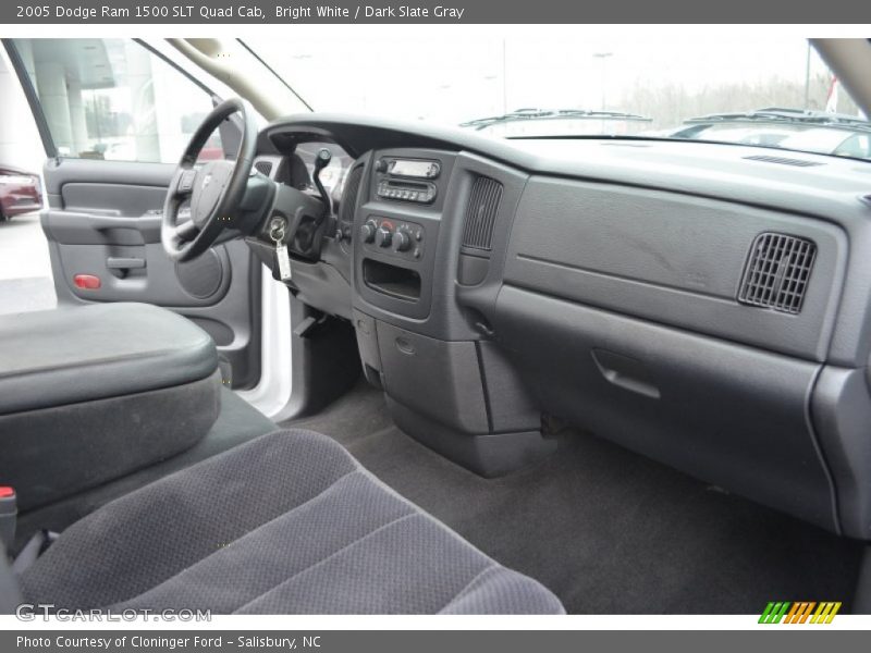 Bright White / Dark Slate Gray 2005 Dodge Ram 1500 SLT Quad Cab