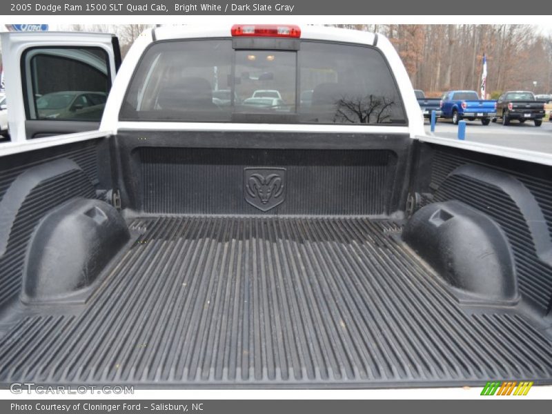 Bright White / Dark Slate Gray 2005 Dodge Ram 1500 SLT Quad Cab