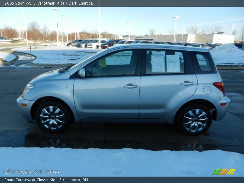 Silver Streak Mica / Dark Charcoal 2005 Scion xA
