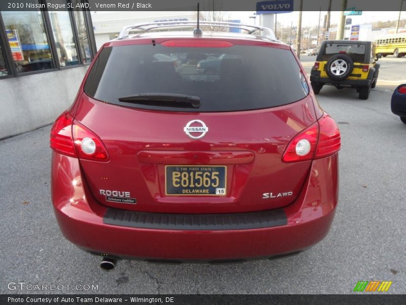 Venom Red / Black 2010 Nissan Rogue SL AWD