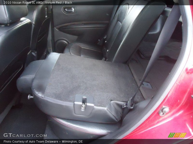 Venom Red / Black 2010 Nissan Rogue SL AWD
