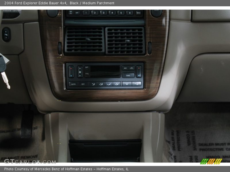 Black / Medium Parchment 2004 Ford Explorer Eddie Bauer 4x4