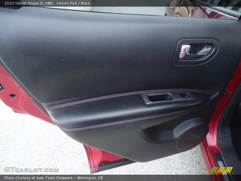 Venom Red / Black 2010 Nissan Rogue SL AWD