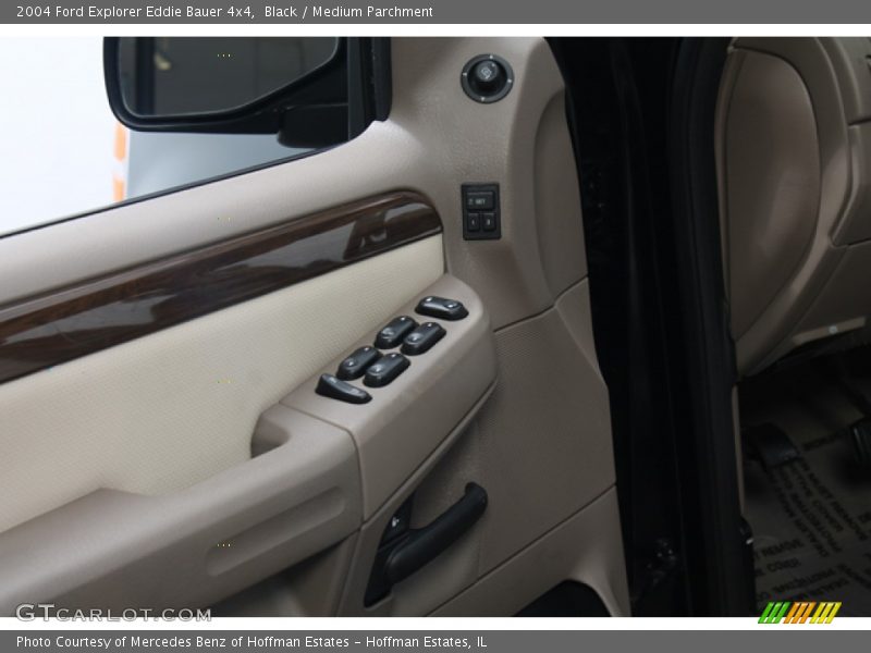 Black / Medium Parchment 2004 Ford Explorer Eddie Bauer 4x4