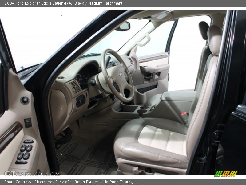 Black / Medium Parchment 2004 Ford Explorer Eddie Bauer 4x4