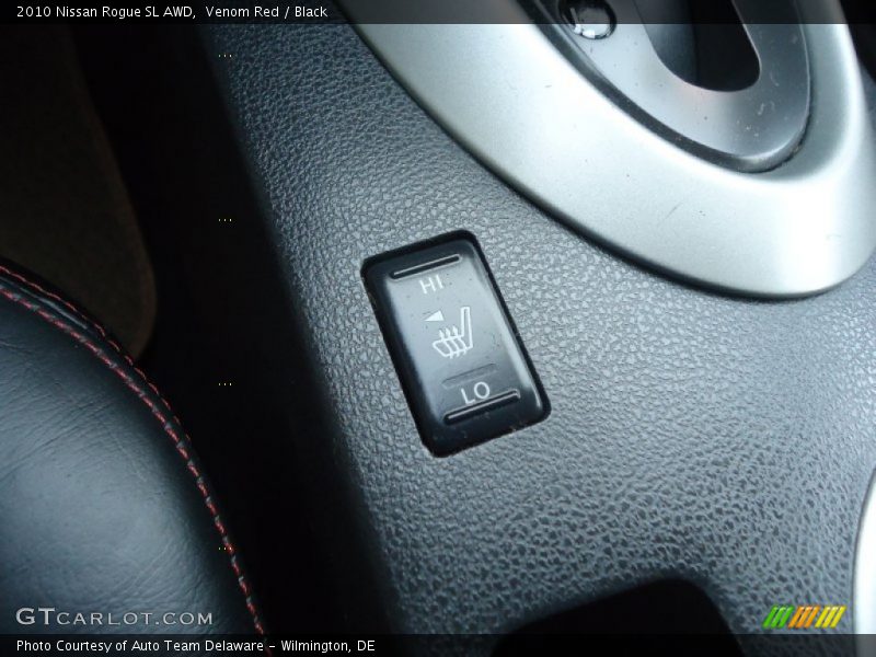 Venom Red / Black 2010 Nissan Rogue SL AWD