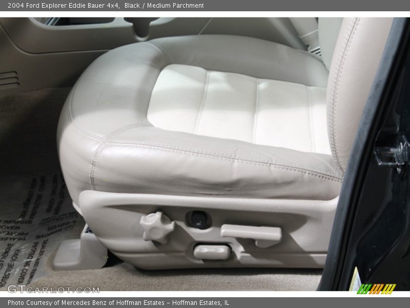 Black / Medium Parchment 2004 Ford Explorer Eddie Bauer 4x4