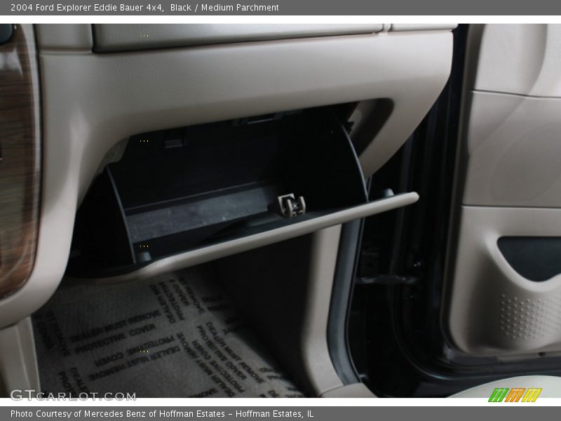 Black / Medium Parchment 2004 Ford Explorer Eddie Bauer 4x4