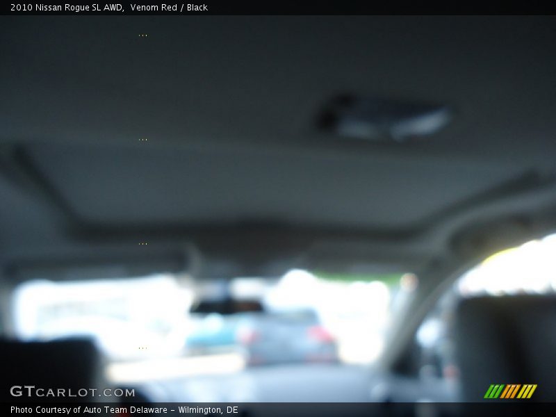 Venom Red / Black 2010 Nissan Rogue SL AWD