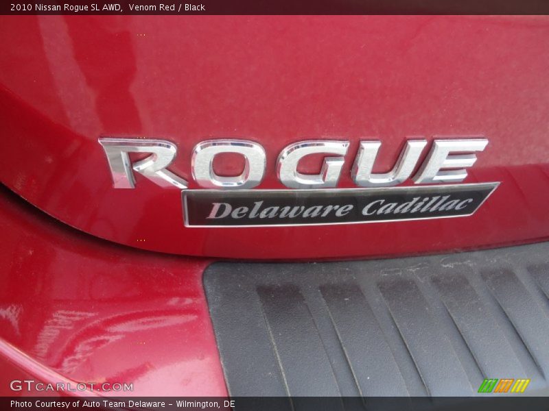 Venom Red / Black 2010 Nissan Rogue SL AWD