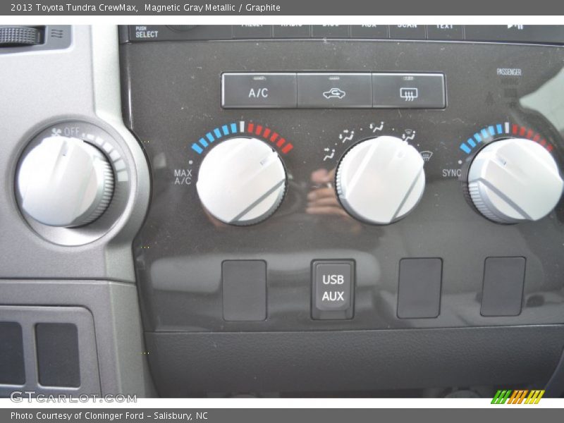 Magnetic Gray Metallic / Graphite 2013 Toyota Tundra CrewMax