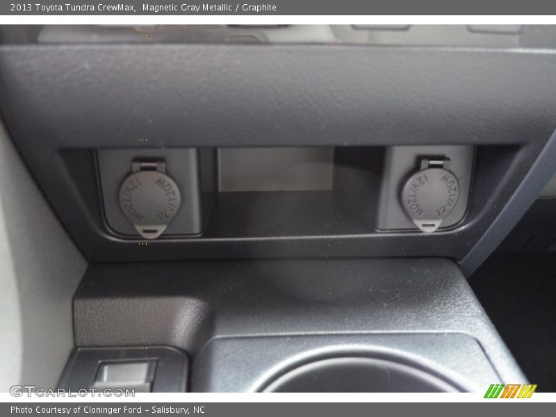 Magnetic Gray Metallic / Graphite 2013 Toyota Tundra CrewMax